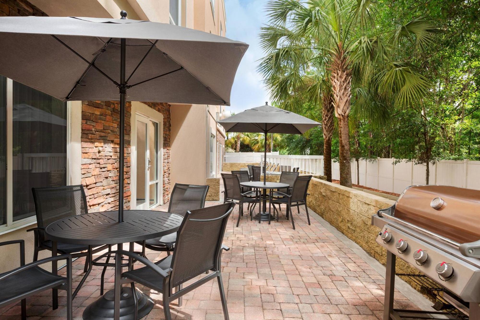 Fairfield Inn & Suites Jacksonville West/Chaffee Point Экстерьер фото