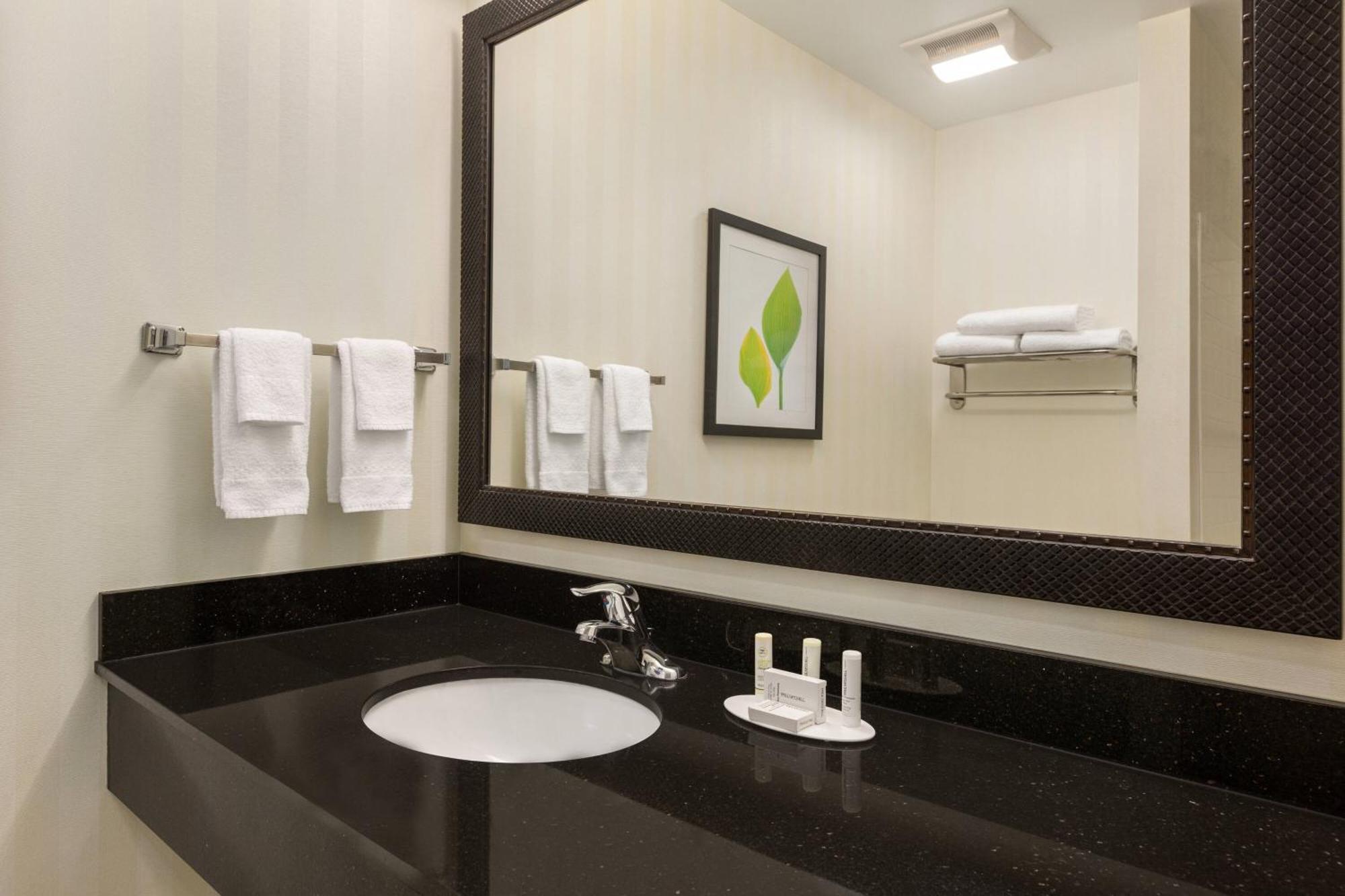 Fairfield Inn & Suites Jacksonville West/Chaffee Point Экстерьер фото