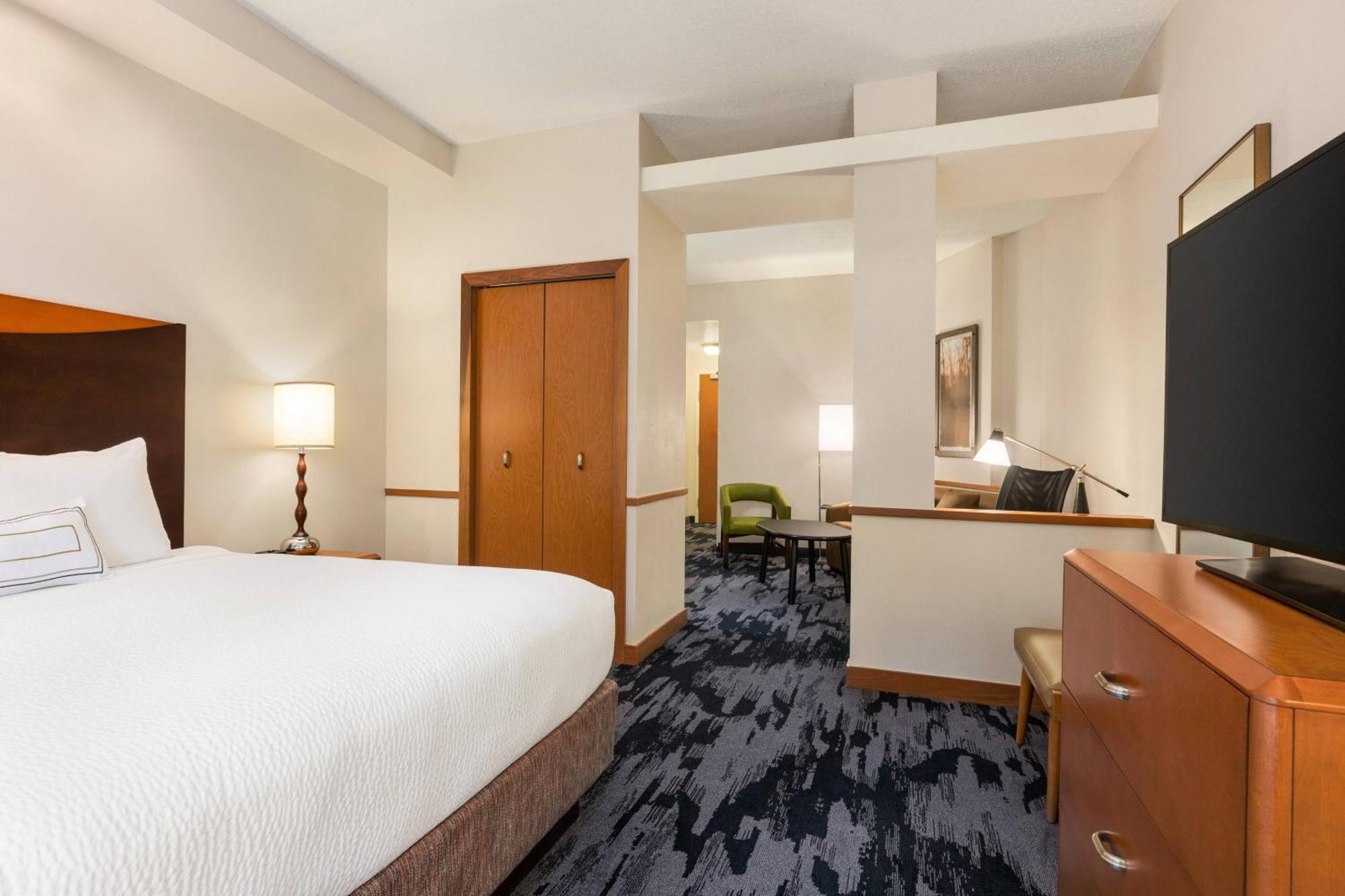 Fairfield Inn & Suites Jacksonville West/Chaffee Point Экстерьер фото